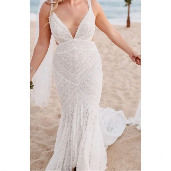 Bohemian beachy wedding dress EXCELLENT condition